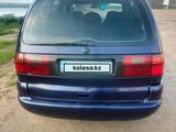 Volkswagen Sharan 1998 годаүшін1 100 000 тг. в Уральск – фото 3