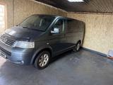 Volkswagen Transporter 2008 года за 6 500 000 тг. в Астана – фото 2