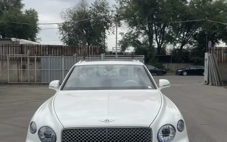 Bentley Bentayga 2022 годаfor119 000 000 тг. в Алматы