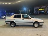 Volkswagen Vento 1992 годаүшін700 000 тг. в Сатпаев – фото 5
