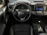 Toyota RAV4 2016 года за 10 800 000 тг. в Актобе – фото 5