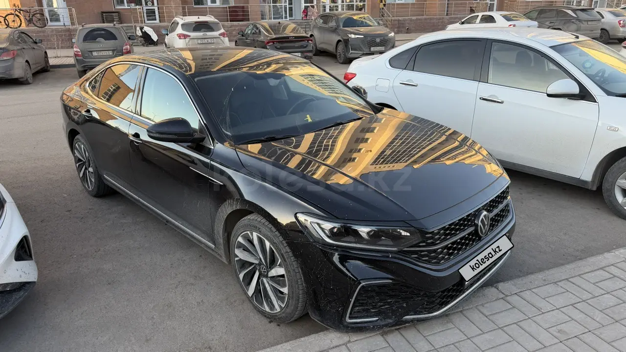 Volkswagen Passat, 2022