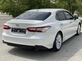 Toyota Camry 2018 года за 15 000 000 тг. в Актау – фото 4