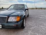 Mercedes-Benz E 200 1994 года за 1 450 000 тг. в Шымкент – фото 3