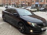 Toyota Camry 2014 годаfor8 500 000 тг. в Жанаозен – фото 3