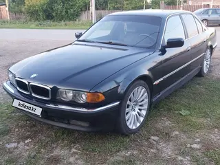 BMW 728