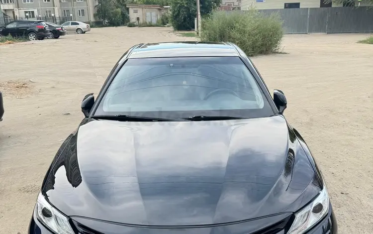 Toyota Camry 2019 годаfor13 500 000 тг. в Астана