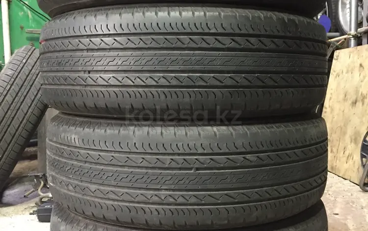 Резина 235/65 r18 Bridgestone из Японии за 123 000 тг. в Алматы