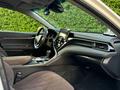 Toyota Camry 2023 года за 16 800 000 тг. в Караганда – фото 9