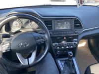 Hyundai Elantra 2019 года за 6 500 000 тг. в Актау