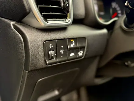 Kia Sportage 2021 года за 10 800 000 тг. в Алматы – фото 10