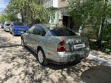Volkswagen Passat 2003 годаfor1 800 000 тг. в Караганда – фото 3