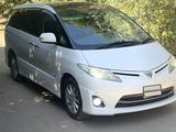 Toyota Estima 2010 года за 4 500 000 тг. в Уральск – фото 2