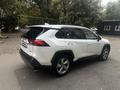 Toyota RAV4 2020 года за 16 189 000 тг. в Алматы – фото 7