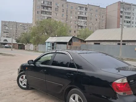 Toyota Camry 2005 года за 6 300 000 тг. в Семей – фото 3