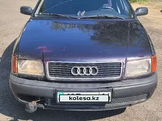 Audi 100