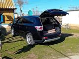 Mitsubishi Outlander 2014 года за 6 000 000 тг. в Уральск – фото 2