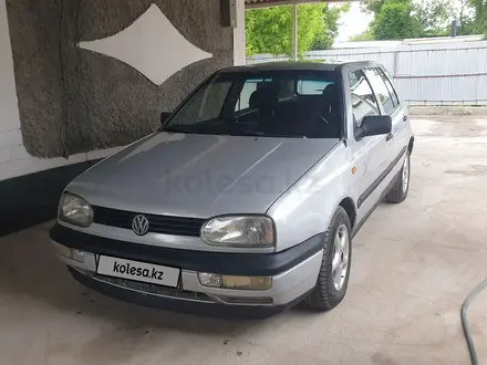 Volkswagen Golf 1994 года за 1 800 000 тг. в Алматы – фото 5