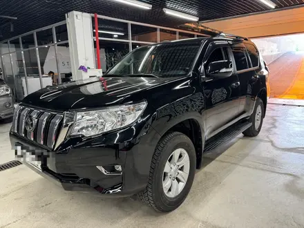 Toyota Land Cruiser Prado 2021 года за 23 500 000 тг. в Астана