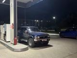 Toyota Hilux Surf 1995 годаfor2 500 000 тг. в Астана – фото 2