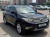 Toyota Highlander 2011 года за 14 000 000 тг. в Астана – фото 2