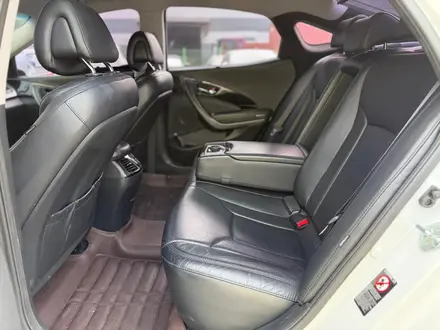 Hyundai Grandeur 2015 года за 5 200 000 тг. в Шымкент – фото 3