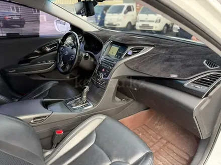 Hyundai Grandeur 2015 года за 5 200 000 тг. в Шымкент – фото 19