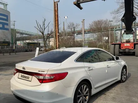 Hyundai Grandeur 2015 года за 5 200 000 тг. в Шымкент