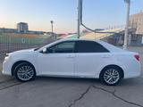 Toyota Camry 2013 года за 9 500 000 тг. в Атырау – фото 3