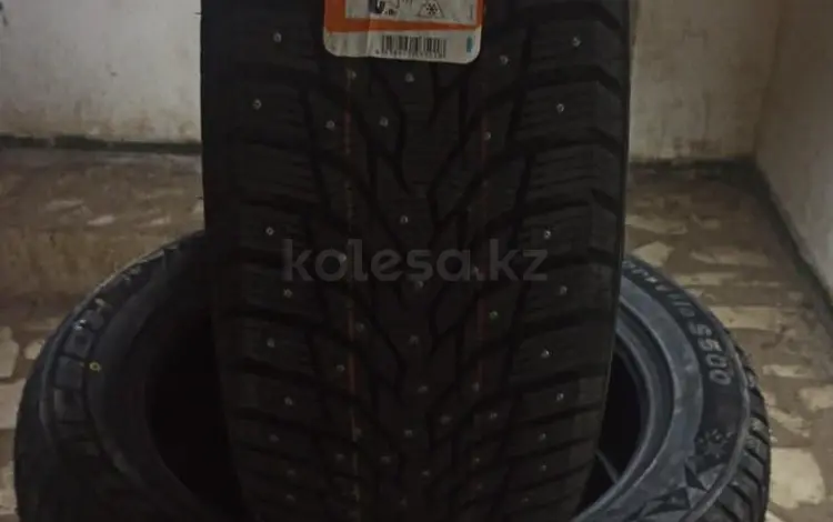 Зимние шины Tracmax 255/50 R20 шип. за 650 000 тг. в Алматы