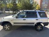 Honda CR-V 1996 года за 1 500 000 тг. в Астана – фото 2