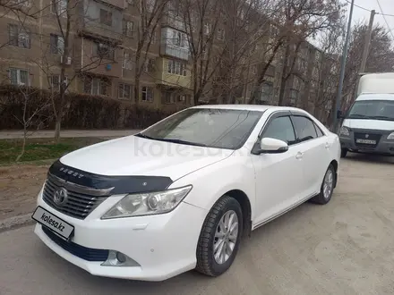 Toyota Camry 2013 года за 8 300 000 тг. в Шымкент – фото 2