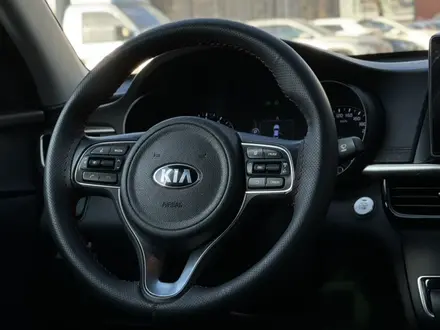 Kia K5 2015 года за 8 750 000 тг. в Алматы – фото 22