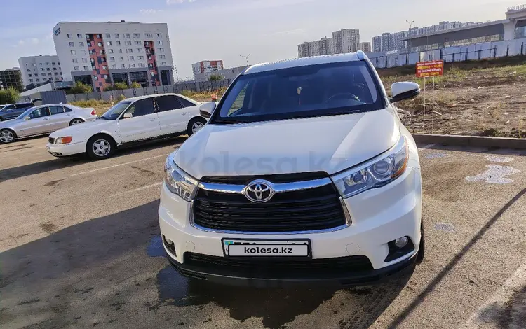 Toyota Highlander 2016 года за 15 100 000 тг. в Астана