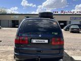 Volkswagen Sharan 1997 годаfor4 000 000 тг. в Шу – фото 3