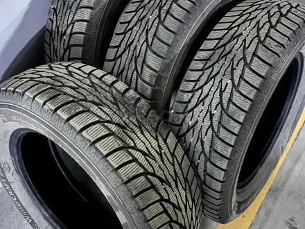 225/65 R17 KUMHO за 165 000 тг. в Астана