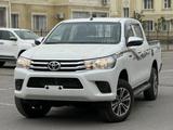 Toyota Hilux 2024 года за 18 900 000 тг. в Актау