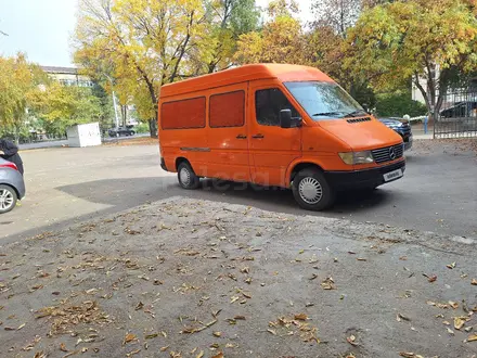 Mercedes-Benz Sprinter 1997 года за 3 600 000 тг. в Алматы – фото 7