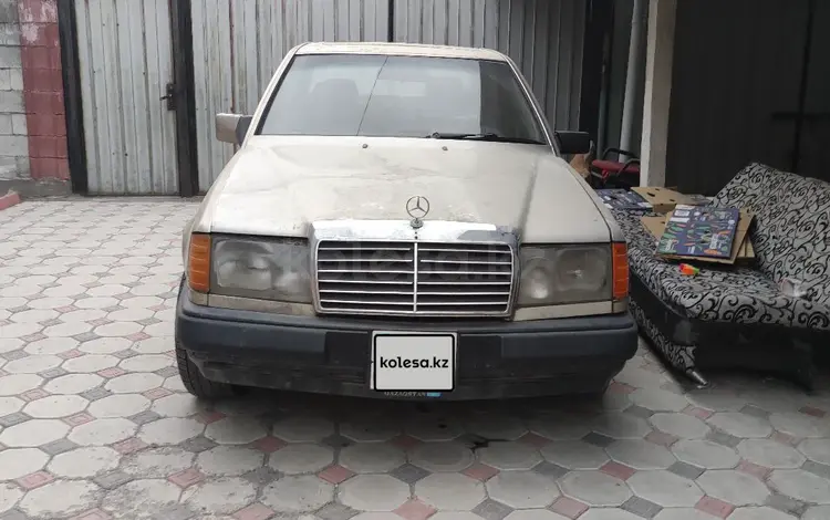 Mercedes-Benz E 230 1991 года за 640 000 тг. в Алматы