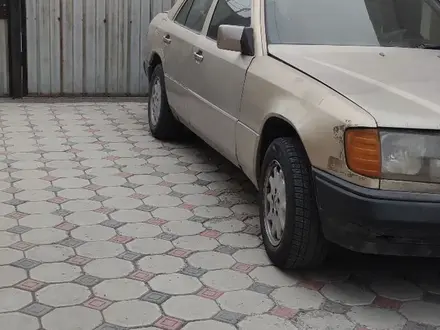 Mercedes-Benz E 230 1991 года за 640 000 тг. в Алматы – фото 4