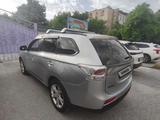 Mitsubishi Outlander 2012 годаүшін6 800 000 тг. в Шымкент – фото 4