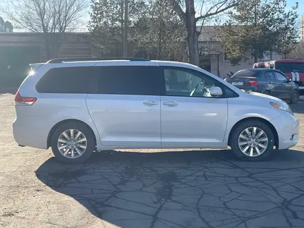 Toyota Sienna 2012 года за 13 000 000 тг. в Уральск – фото 6