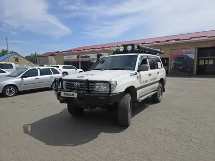 Toyota Land Cruiser 2007 года за 14 000 000 тг. в Актобе – фото 2