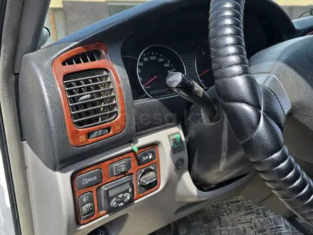Toyota Land Cruiser 2007 года за 14 000 000 тг. в Актобе – фото 8
