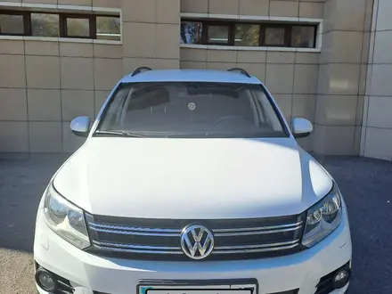 Volkswagen Tiguan 2015 года за 8 000 000 тг. в Шымкент – фото 2