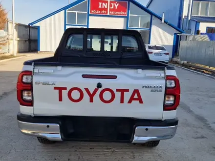 Toyota Hilux 2022 года за 20 000 000 тг. в Аксай – фото 3