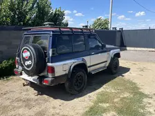 Nissan Patrol, 1991