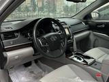 Toyota Camry 2014 года за 10 300 000 тг. в Тараз – фото 3
