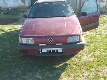 Volkswagen Passat 1991 года за 1 500 000 тг. в Уральск – фото 2