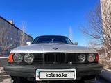 BMW 518 1990 года за 900 000 тг. в Кокшетау – фото 2